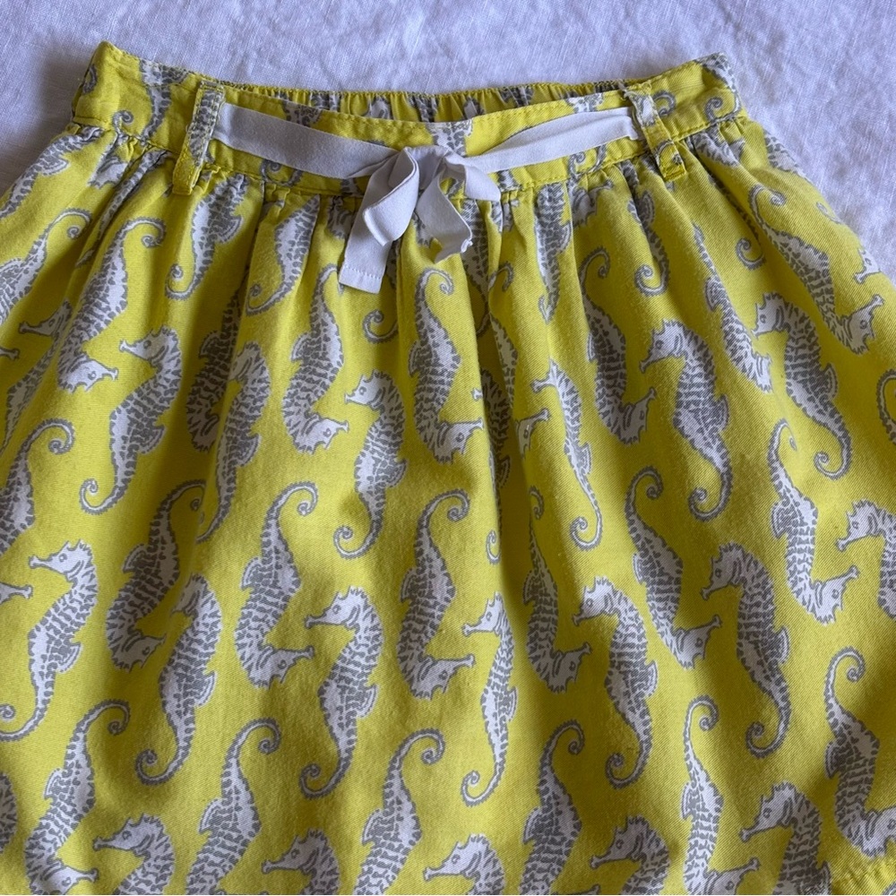 👉10/10$ Carter's Yellow Seahorse Skirt
